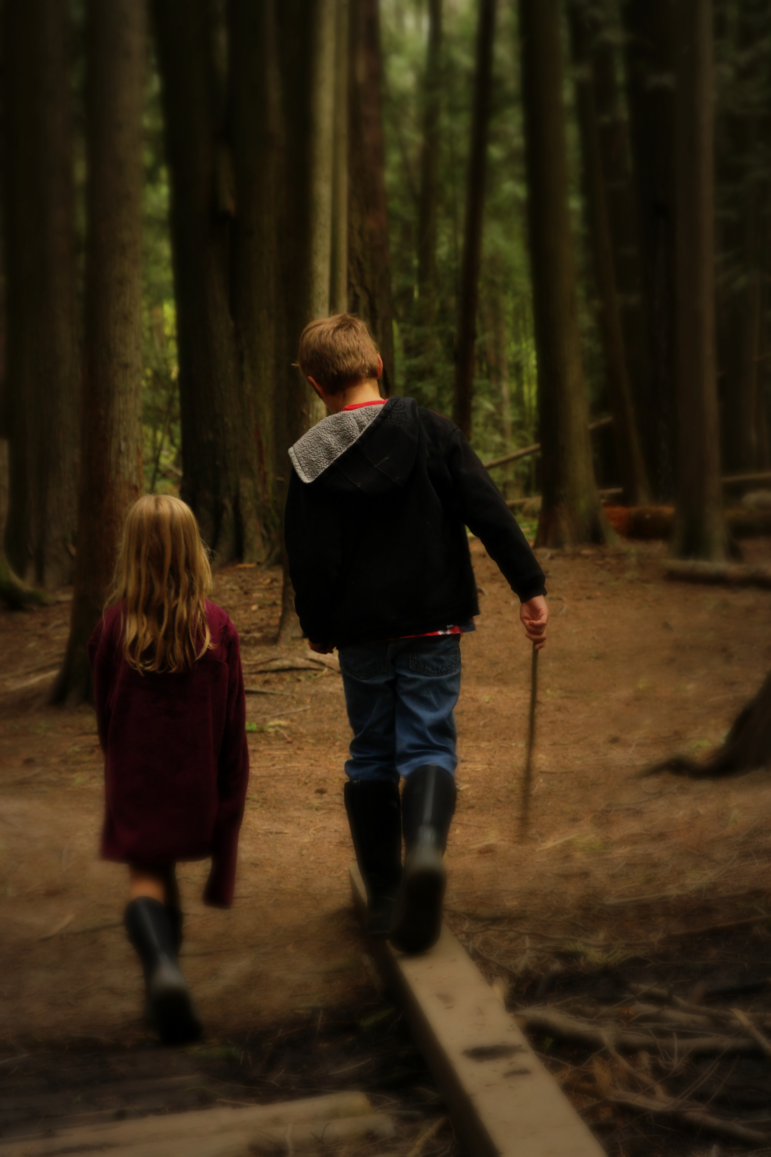 Isabel and Justin waking on trail 1.jpg