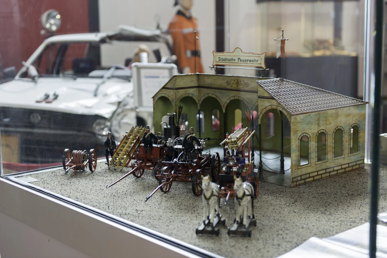 Städtische Feuerwehr als Märklin-Spielzeug um 1900