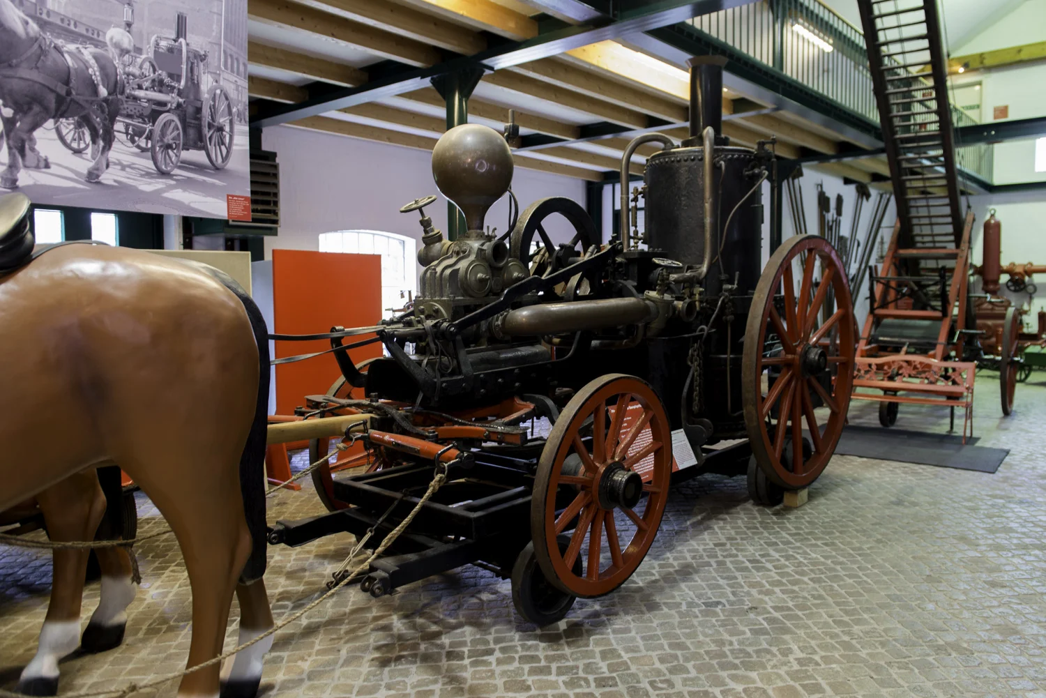 Dampfspritze „Alte Liese“ der Feuerwehr Altona von 1869
