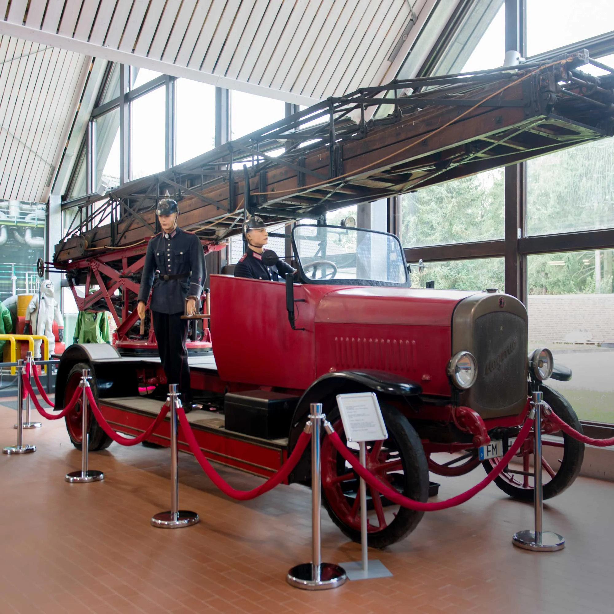 Magirus-Drehleiter der FF Itzehoe (Kreis Steinburg) von 1927