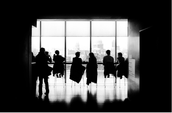 How You Keep All Hands On Deck So Your Business Isn't A Sinking Ship