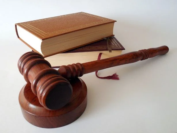 Say Farewell to Legal Headaches! Essential Info on Lawyers