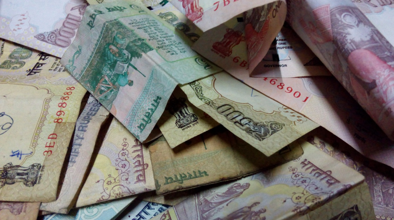 Being An Artist Actually Could Lead You To Fame And Fortune