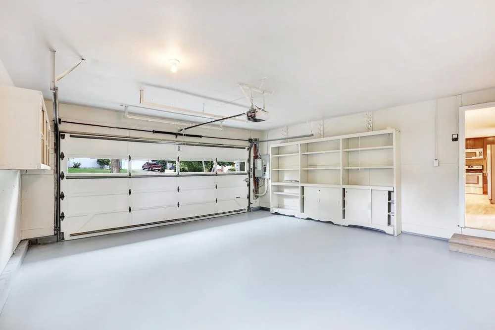 What to Consider When Transforming a Garage into a Spare Room