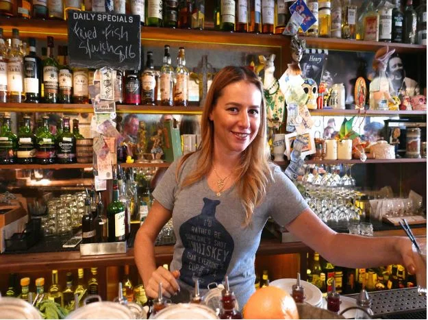 In-Store Vs Ecommerce: Cementing Your Bricks And Mortar Success