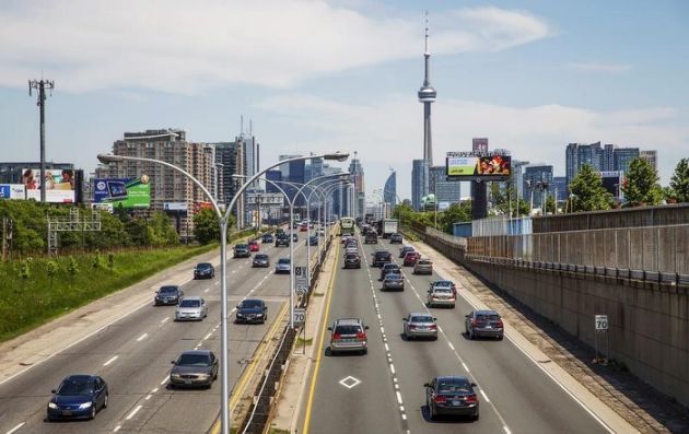 DRIVING IN CANADA: WHAT YOU NEED TO KNOW