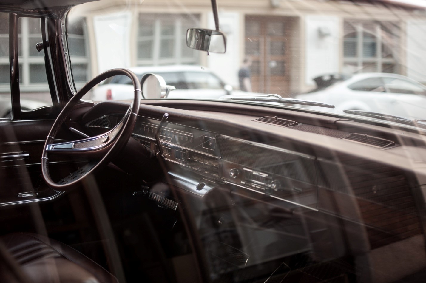 The Basics of Car Glass: Breaking Down Different Types of Glass in Cars