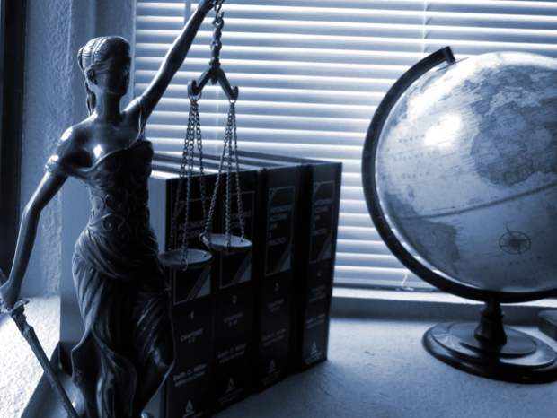 Finding a Lawyer When It All Goes Wrong
