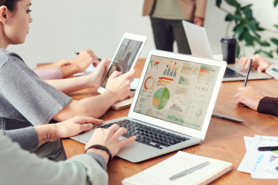 How Modern Data Analysis Software Has Changed The Business World