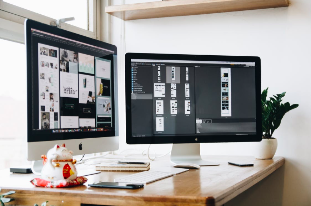 5 Ways To Further Your Career In Graphic Design
