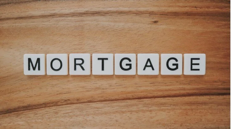 5 Things You Need To Consider Before Buying A House