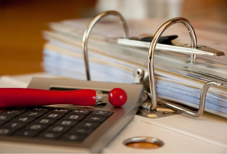 How Outsourcing Accounting Services Can Benefit Your Business