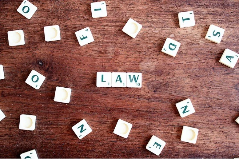 5 Signs That Say You Need An Attorney