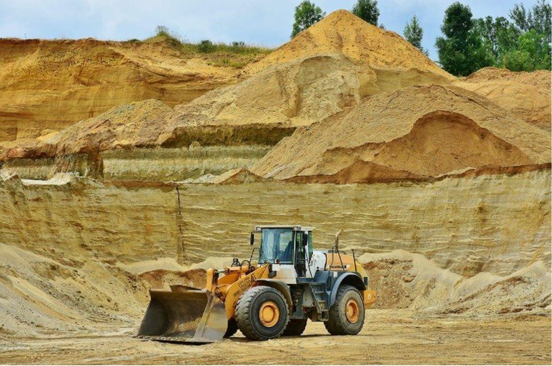 Factors To Consider When Outsourcing a Task in Mining