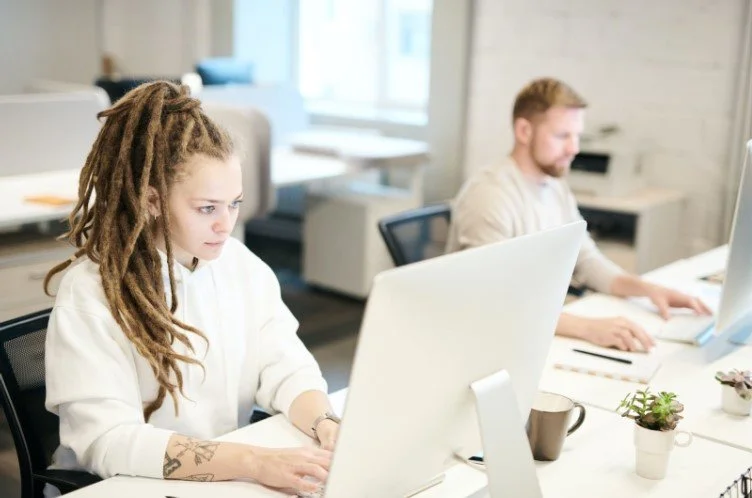 5 Business Areas You Should Outsource to Save Time and Money
