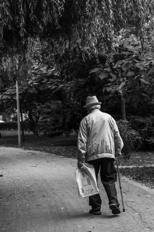 How To Help The Elderly Be More Independent