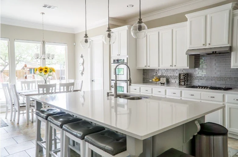 Read This If You Are Thinking About Selling Your Home