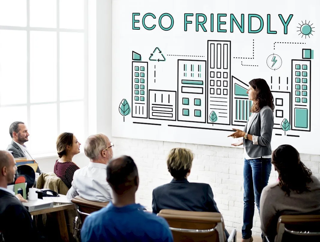 How to Incorporate Green Practices into Highy-Digitalized Industries