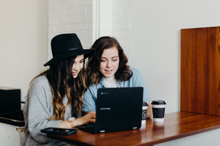 10 Tips for the Budding Creative Entrepreneur