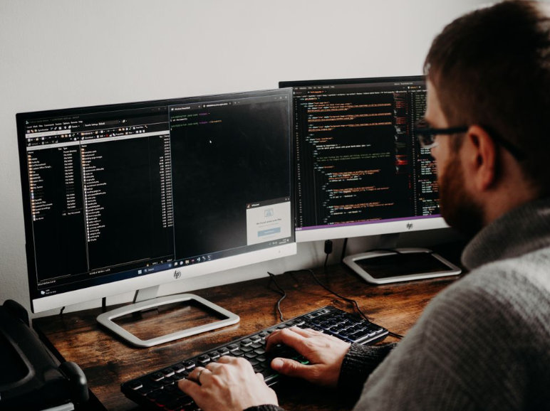 Don’t Let Tech Issues Drag Your Home Business Down
