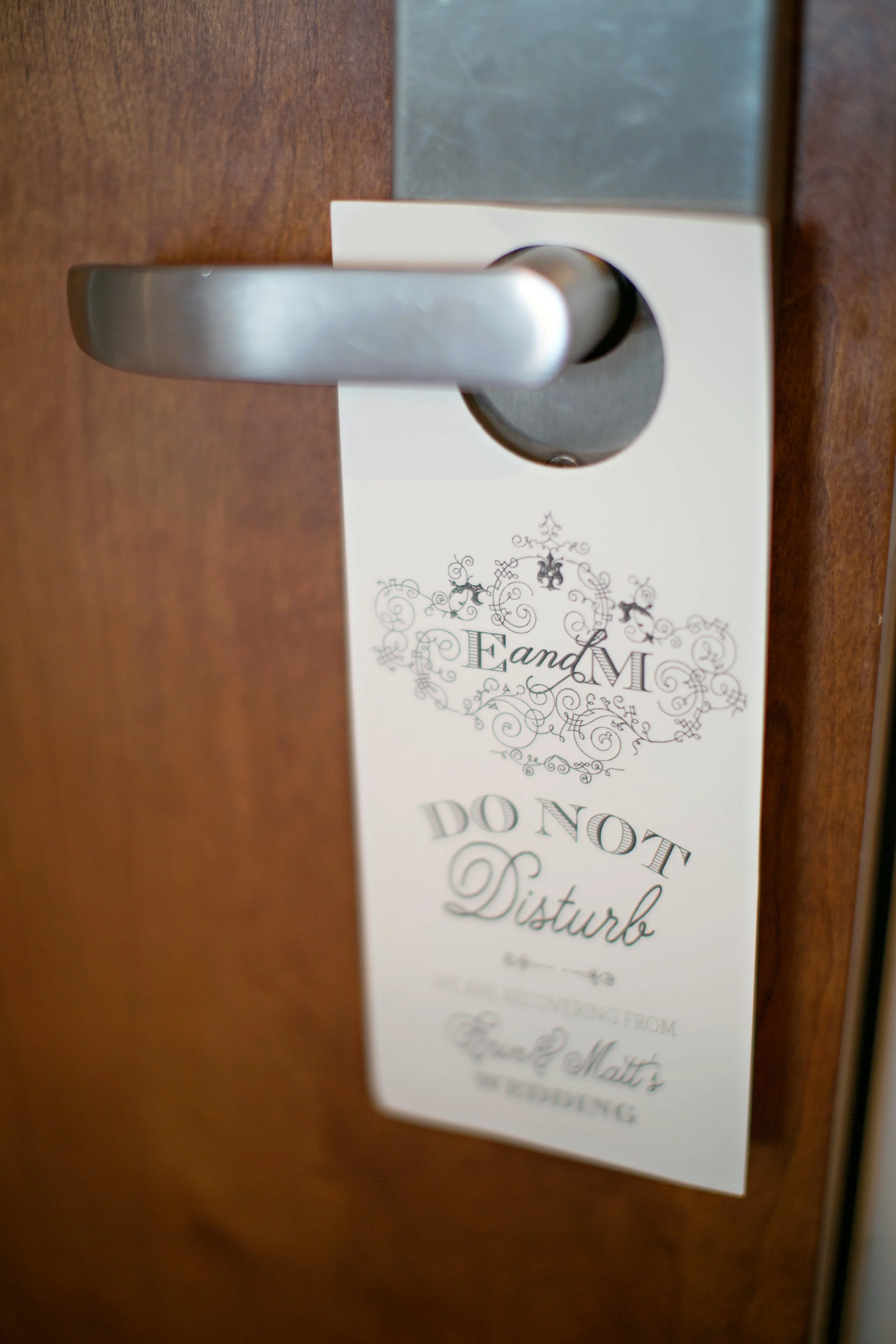 Erin Matt-getting ready-0067.jpg