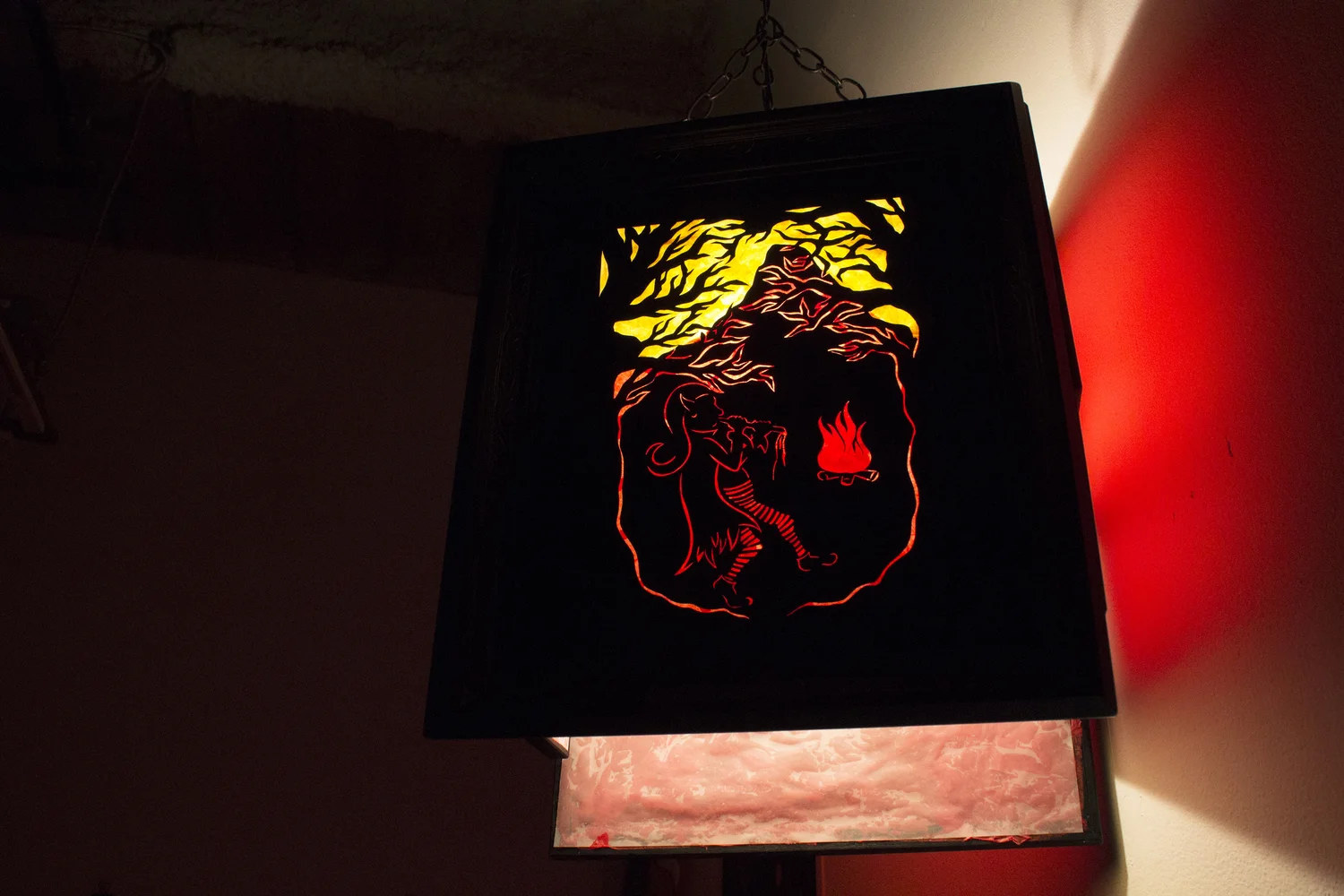 HangingLamp1Web-2.jpg