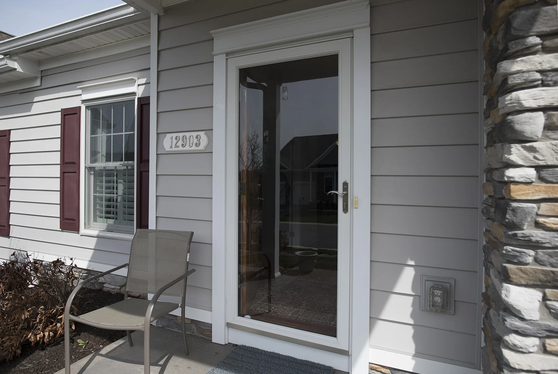 Front Porch2.jpg