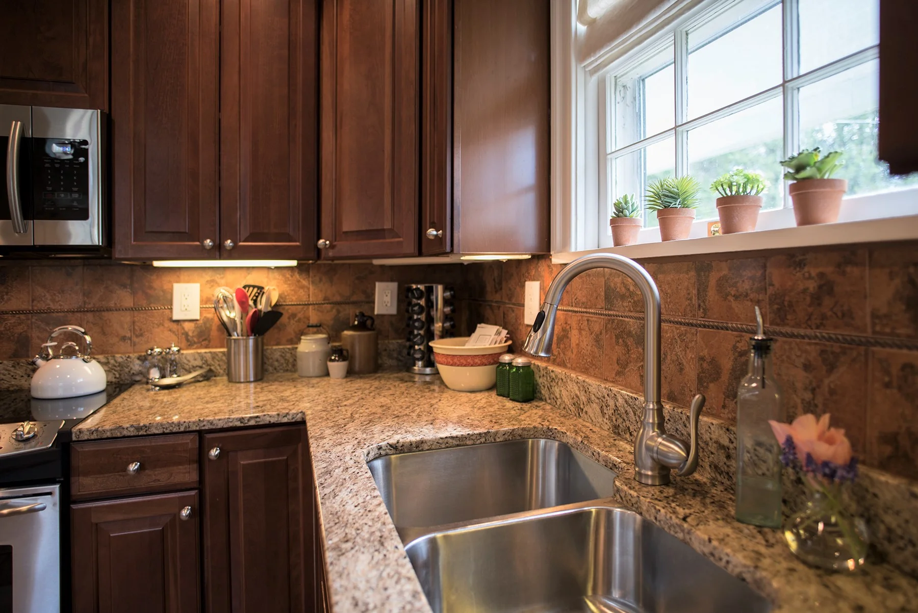 Kitchen Sink.jpg