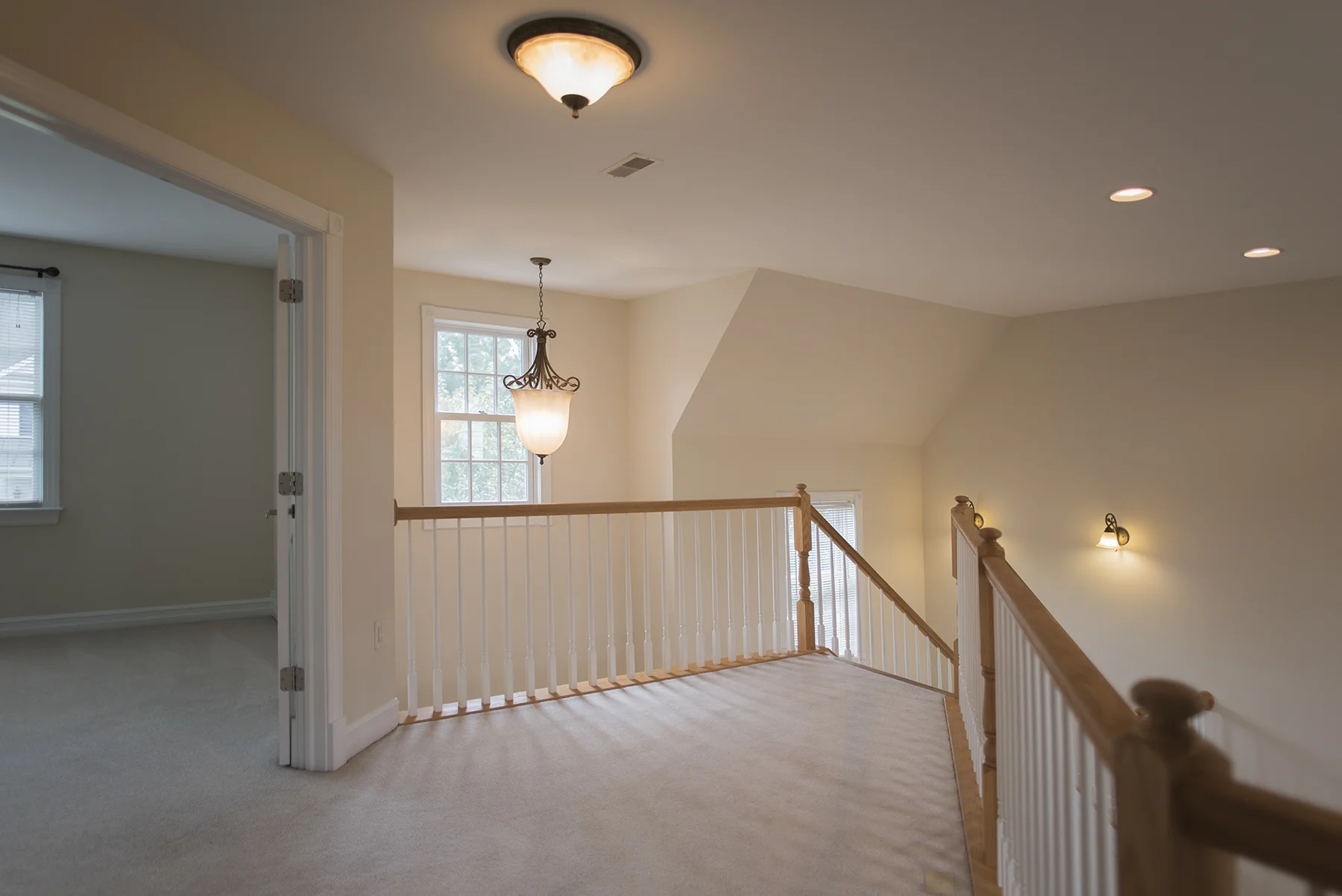 Second Floor Hall.jpg