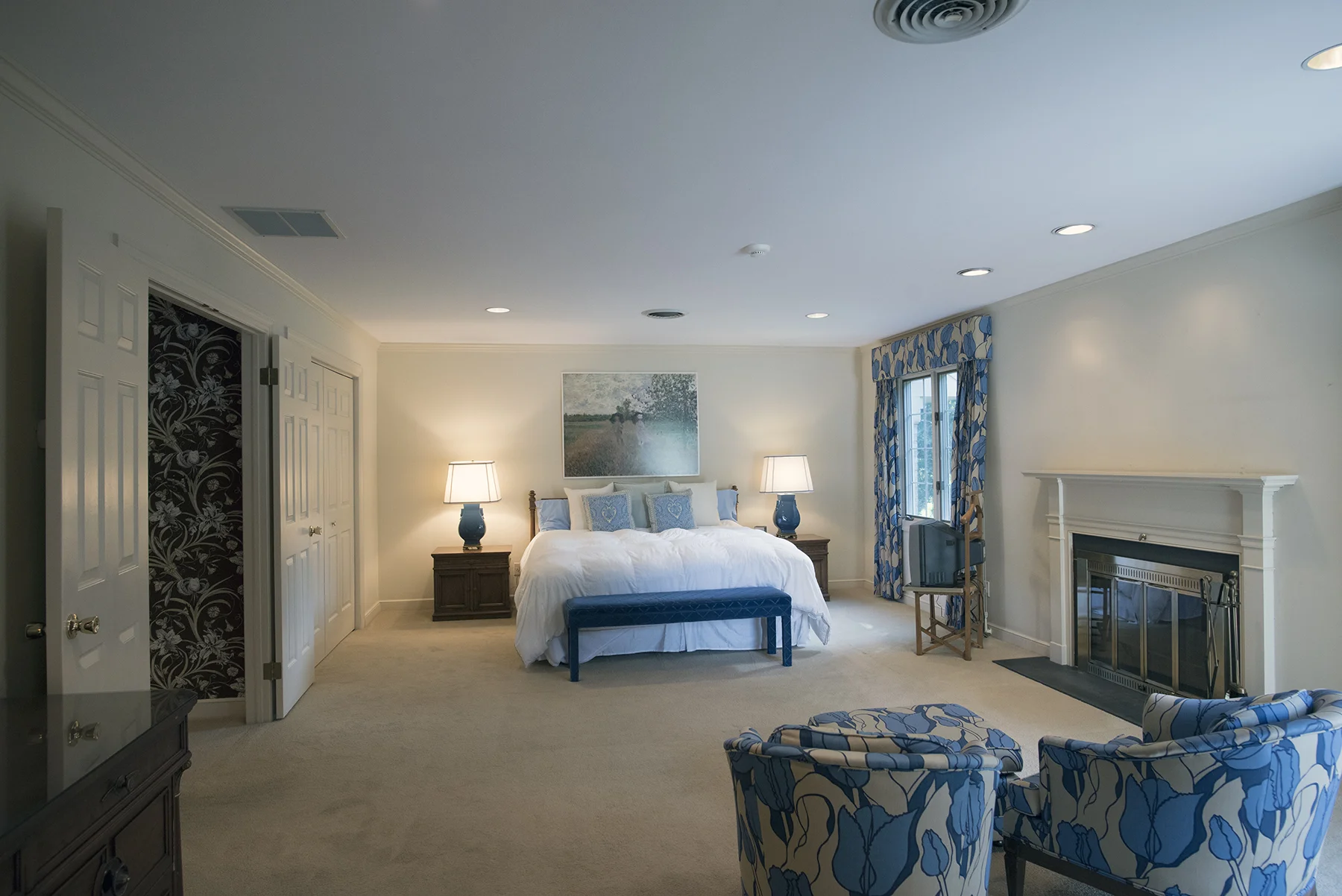 Master Bedroom.jpg