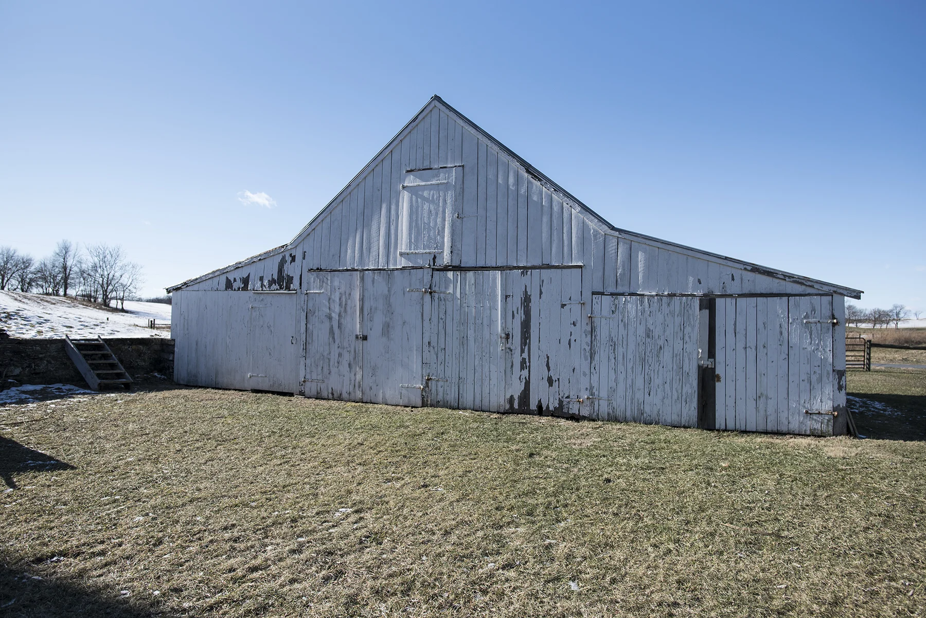 Large Wood Outbuilding.jpg