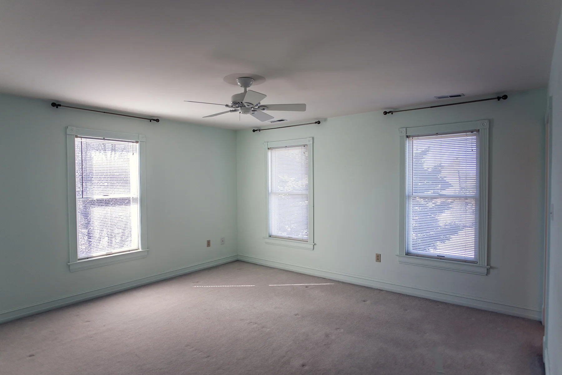 Bedroom2.jpg