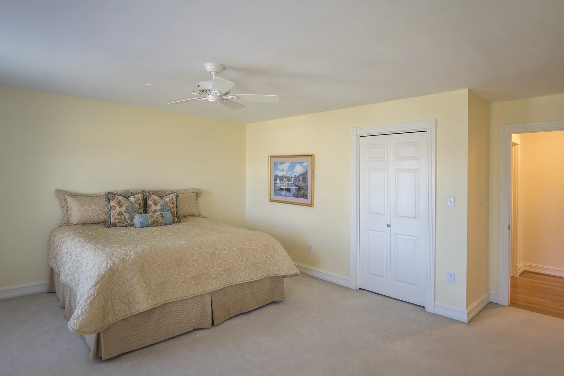 Bedroom3.jpg