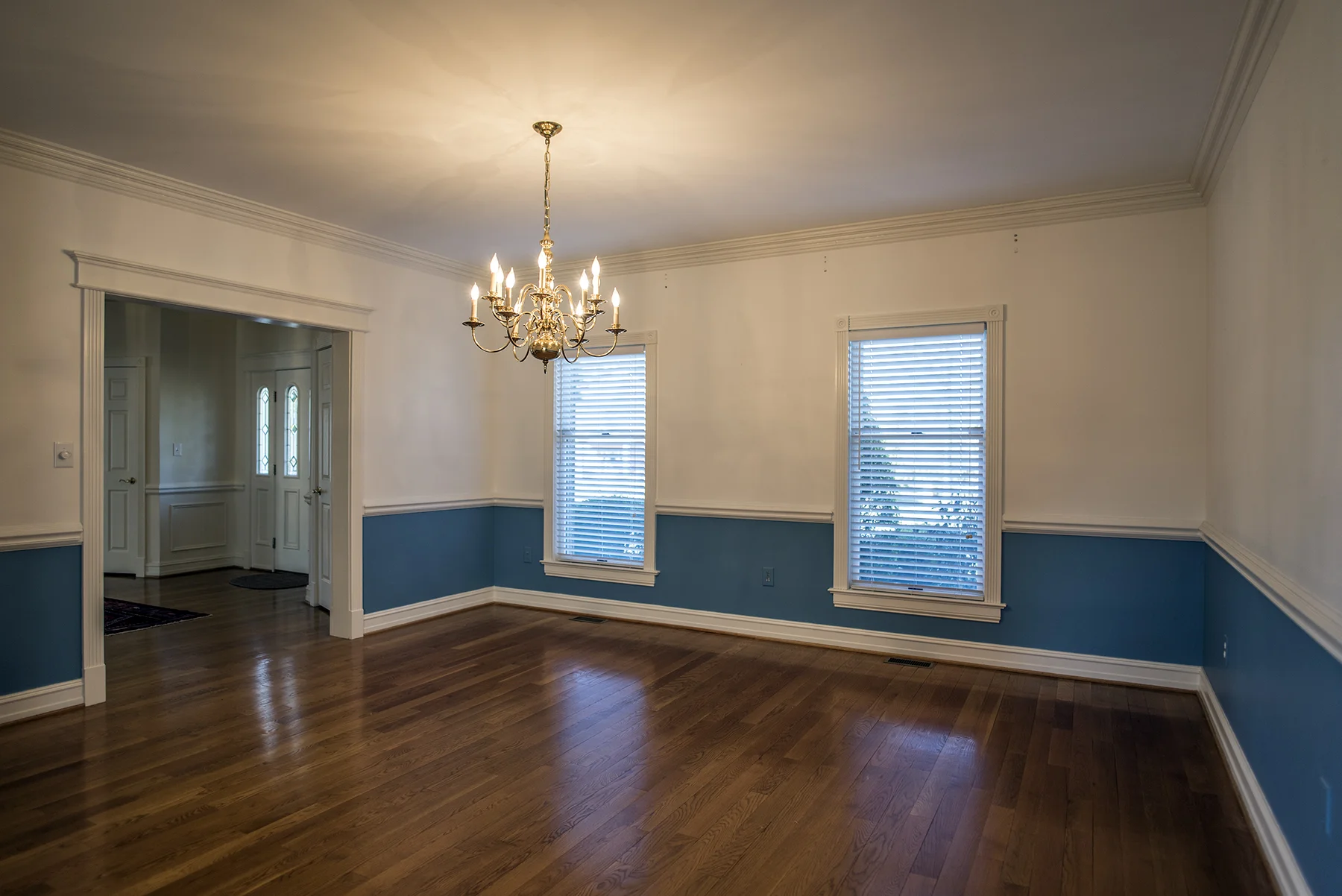 Dining Room.jpg
