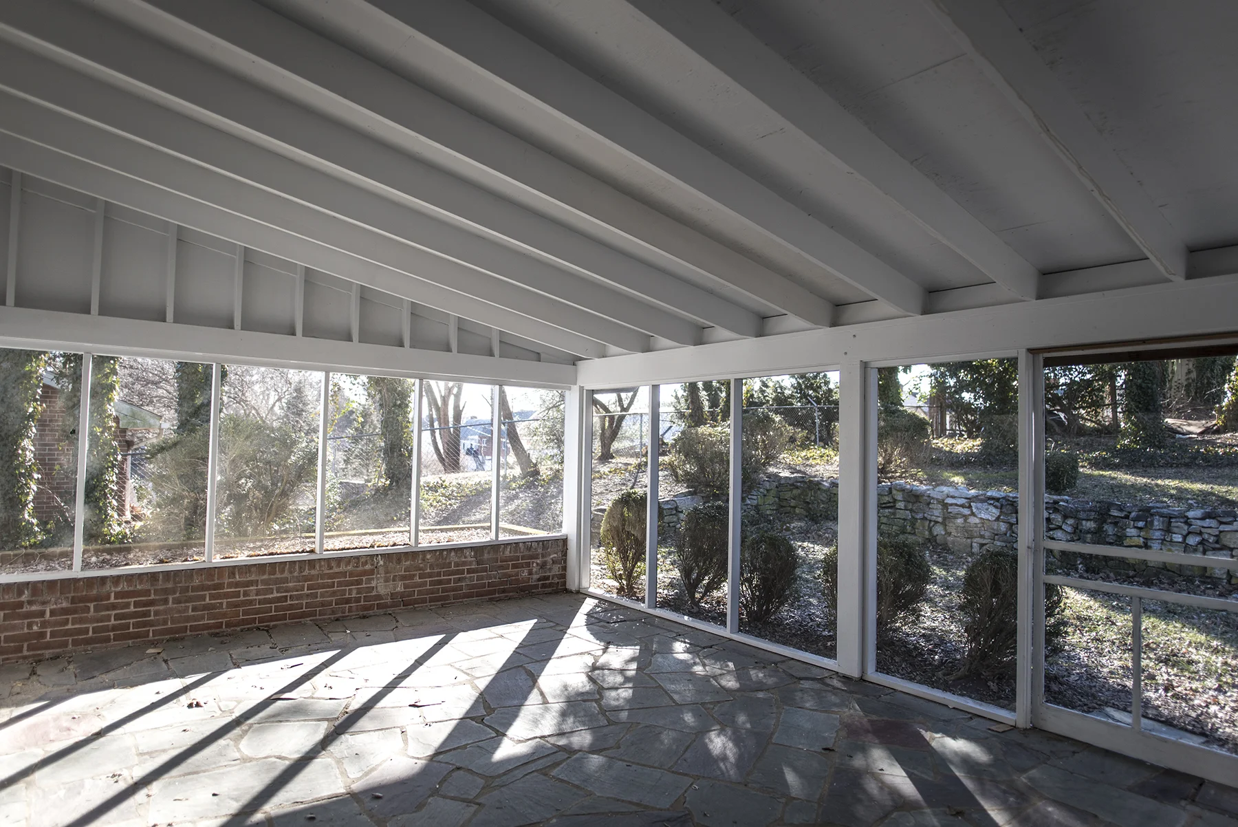 Screen Porch.jpg