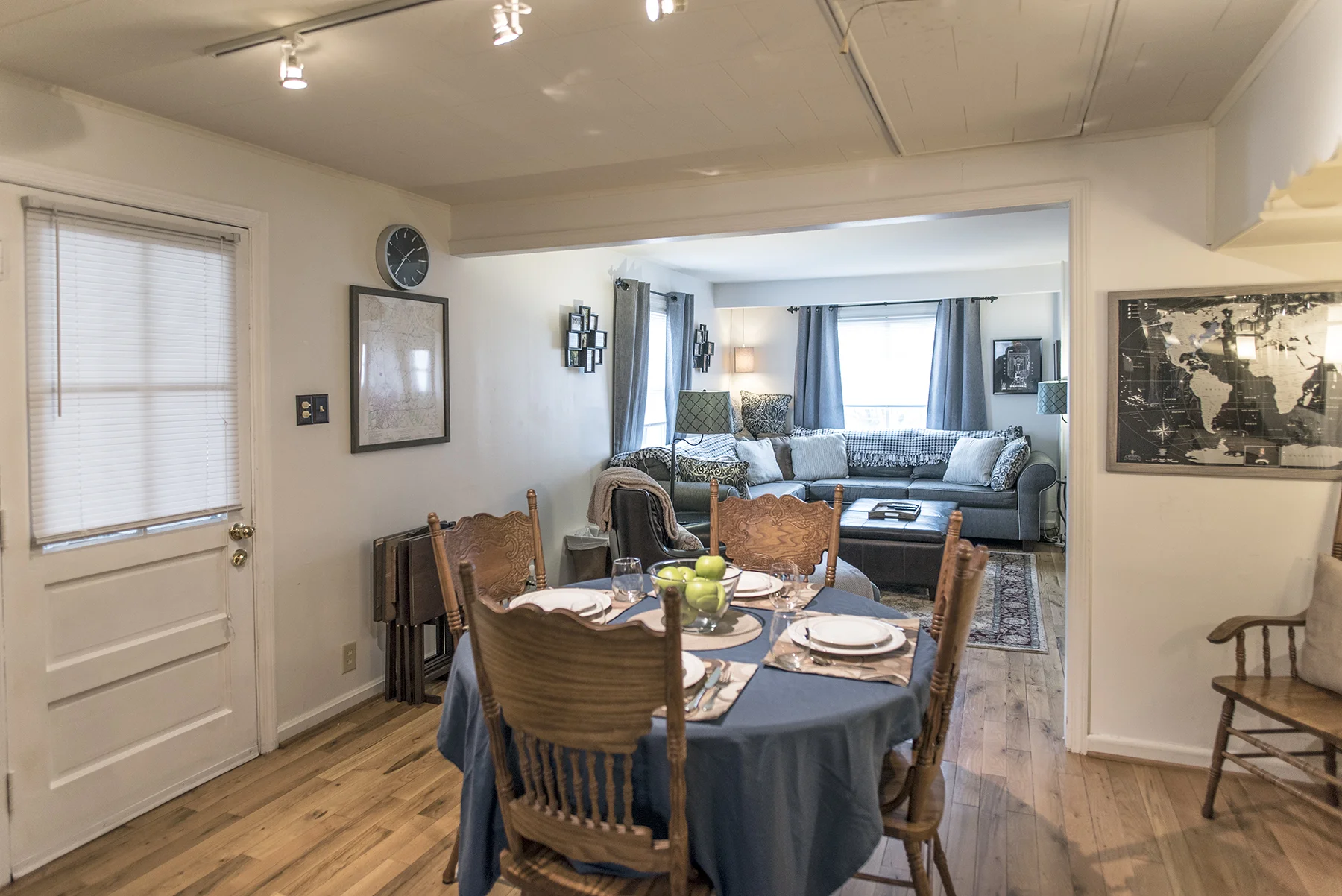 Dining Room thru.jpg