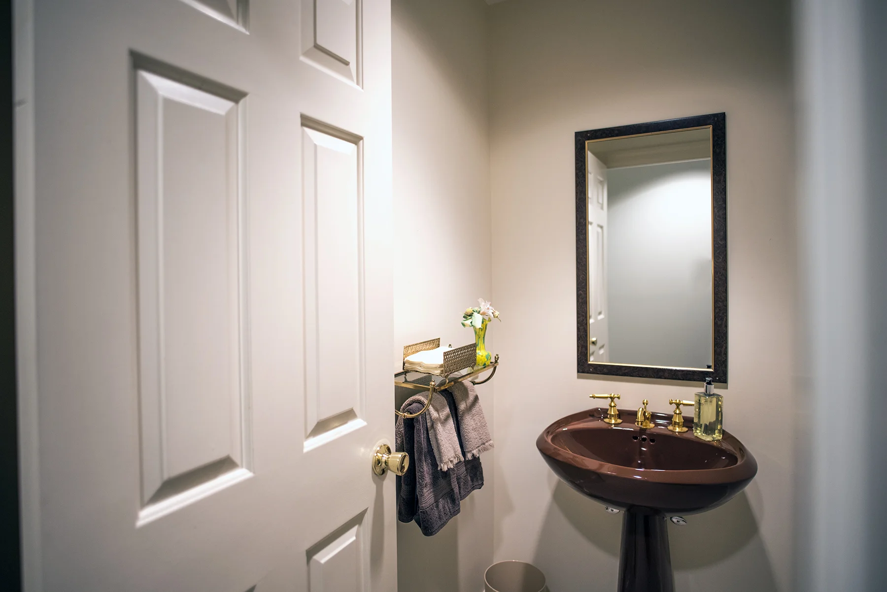 half bath.jpg