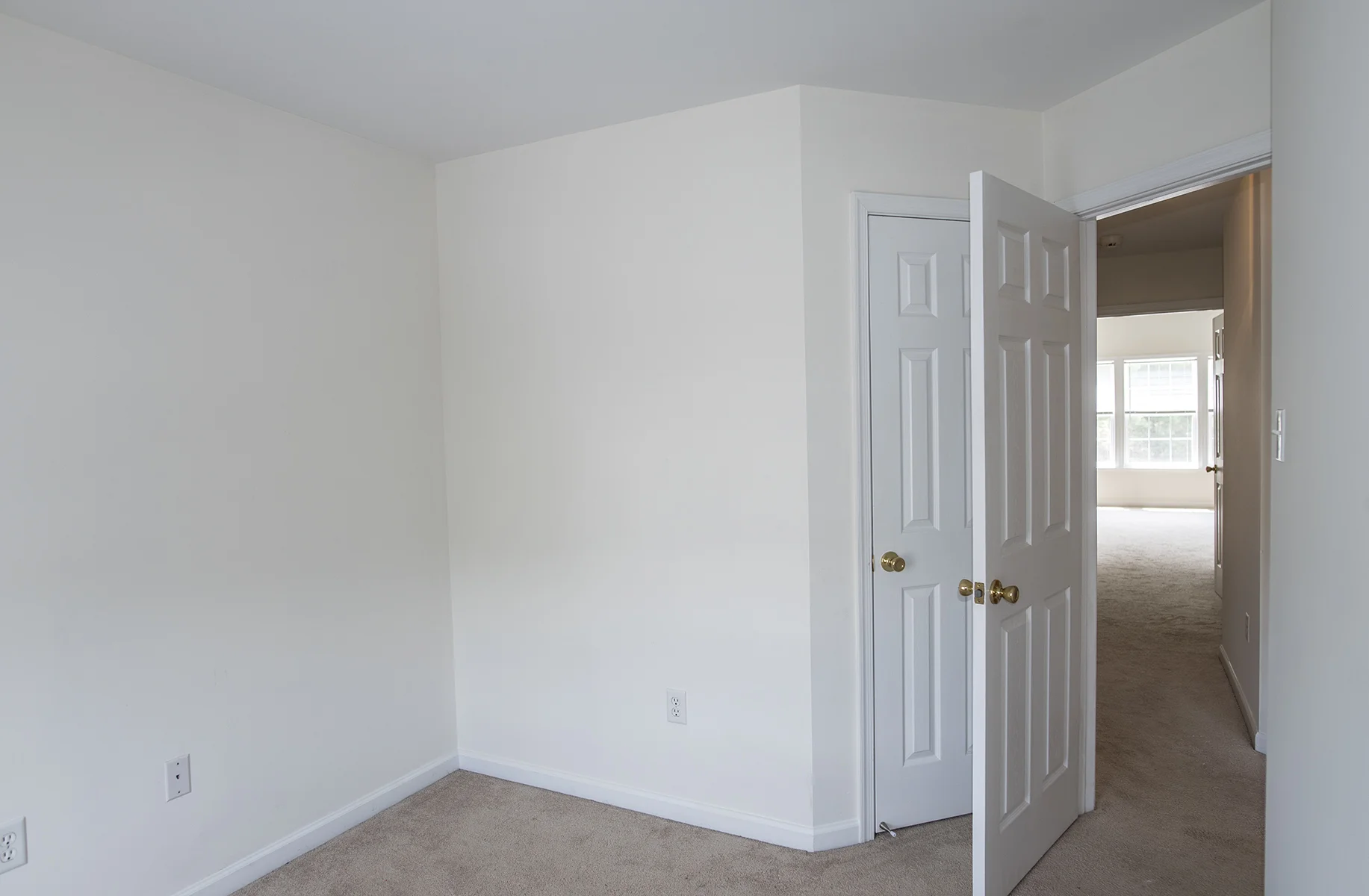 Bedroom3b.jpg