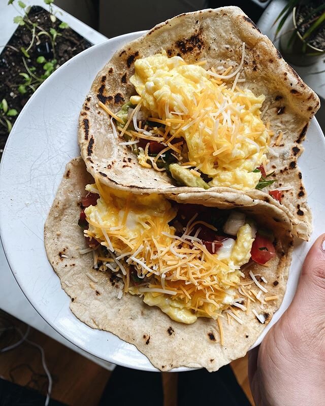 Nothing like breakfast tacos for a holiday weekend Sunday morning .
.
.
.
.
#instaeats #feedyoursoull #tastingtable #foodgawker #fravorites #foodblogfeed #seriouseats #makeitdelicious #storyofmytable #inmykitchen #inthekitchen #heresmyfood #satisfeed