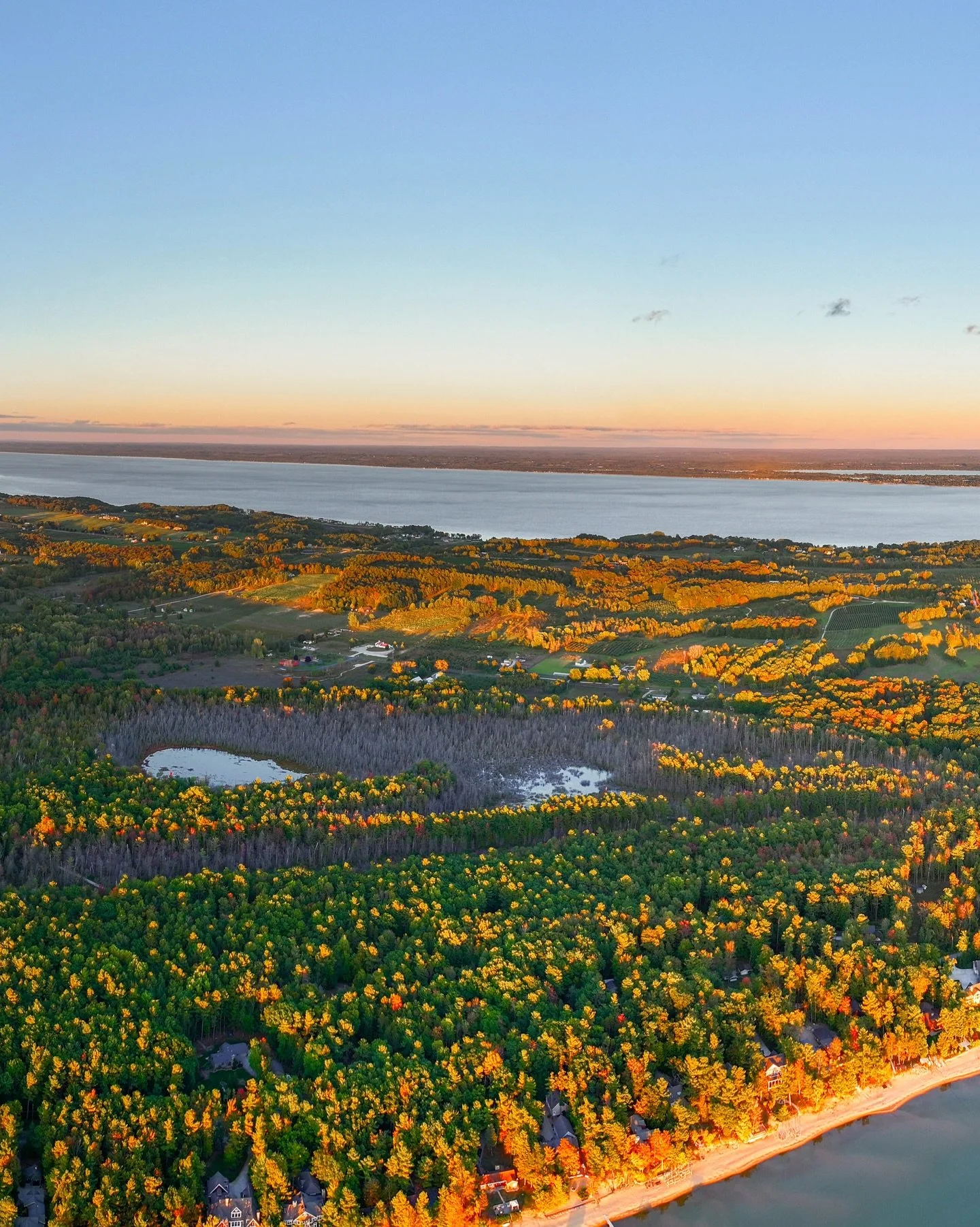 Golden Autumn Eve 🍂🍁🛸

I got to take a work trip to Michigan this week, a state I&rsquo;ve never explored, and spent the first evening with my drone enjoying the fall colors from above on a crisp, peaceful autumn evening by the water ❤️😌 Taken al