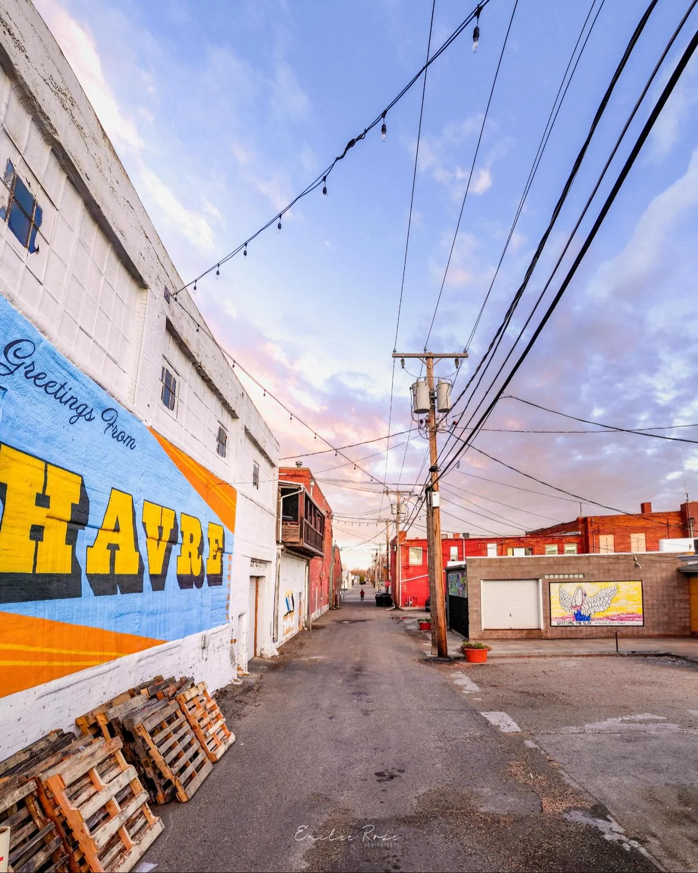 **Art Show Tonight** 📸

If you&rsquo;re in Havre, Montana, come on out to Havre&rsquo;s Photography Club Art Show tonight, titled &ldquo;Alley&rsquo;s and Beyond.&rdquo; Happening from 6-8pm at the @beavercreekperk and featuring 5 artists, myself in