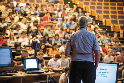 lecture.jpg