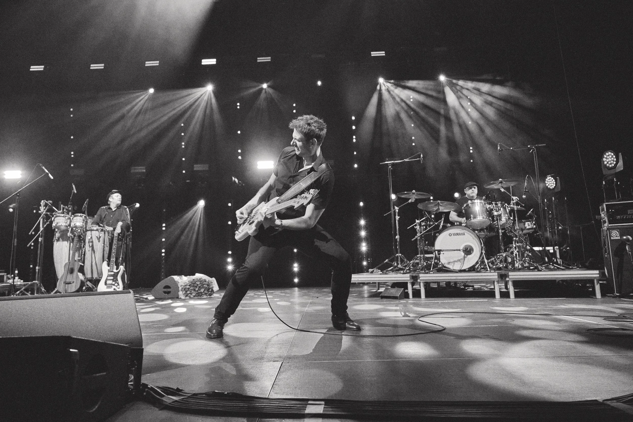 2026.03.24_MUMIY_TROLL_PARIS_BATACLAN_by_NAT_URAZMETOVA_139.jpg