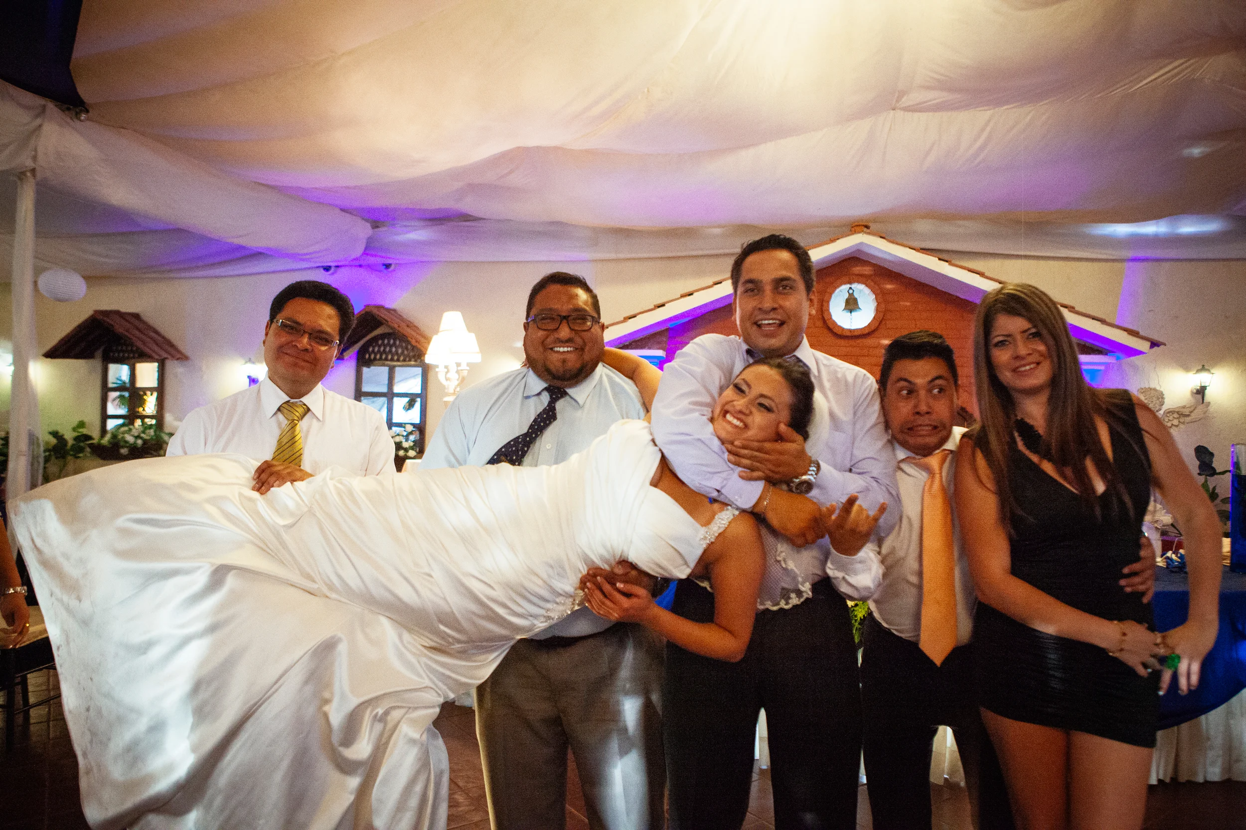 Estefania Aviles Photography London Destination Wedding Ecuador 115.jpg