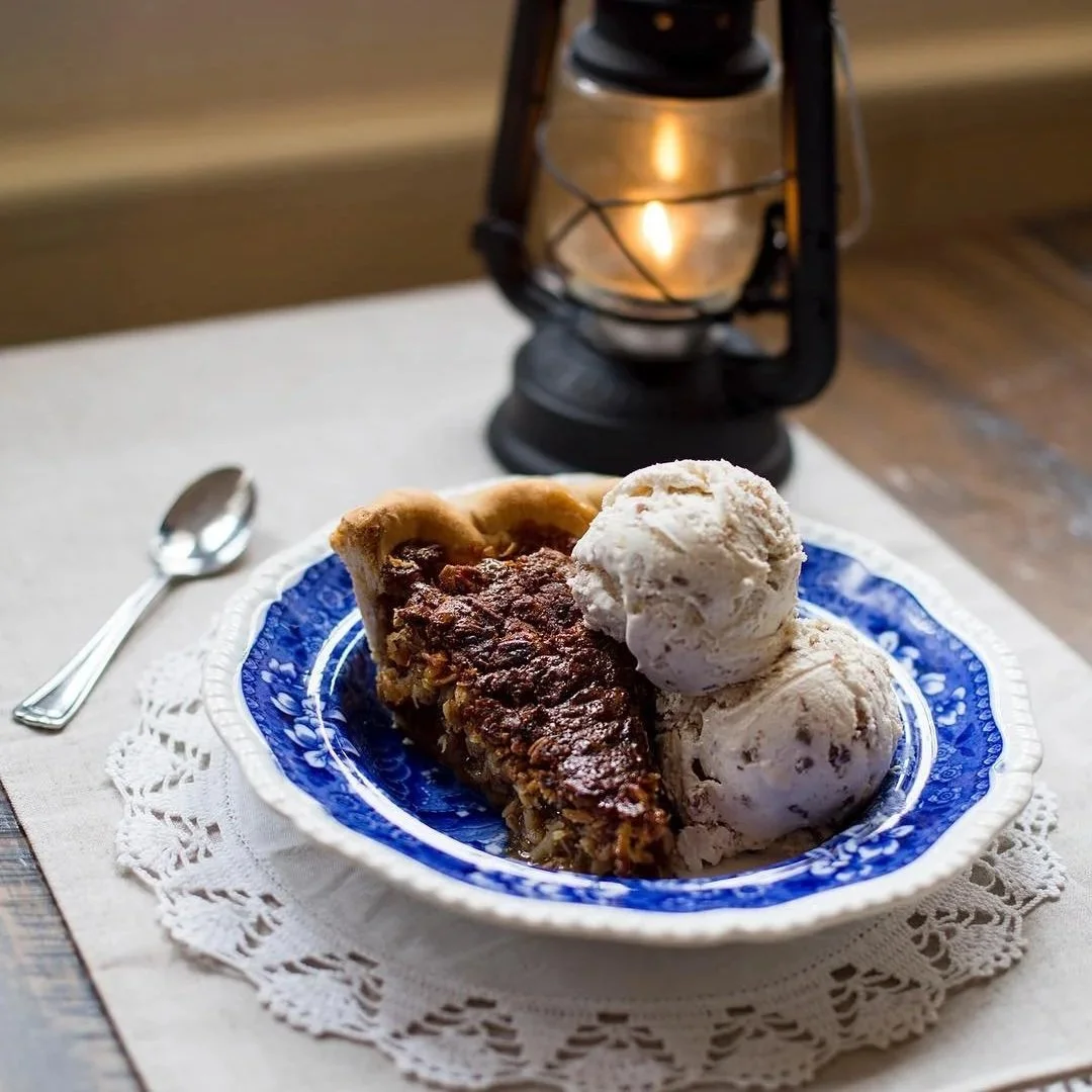 Now Hiring: Part-Time Pastry Chef