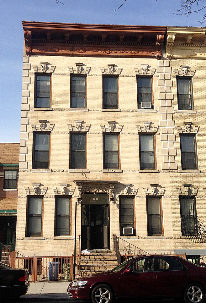 211 Marion Street