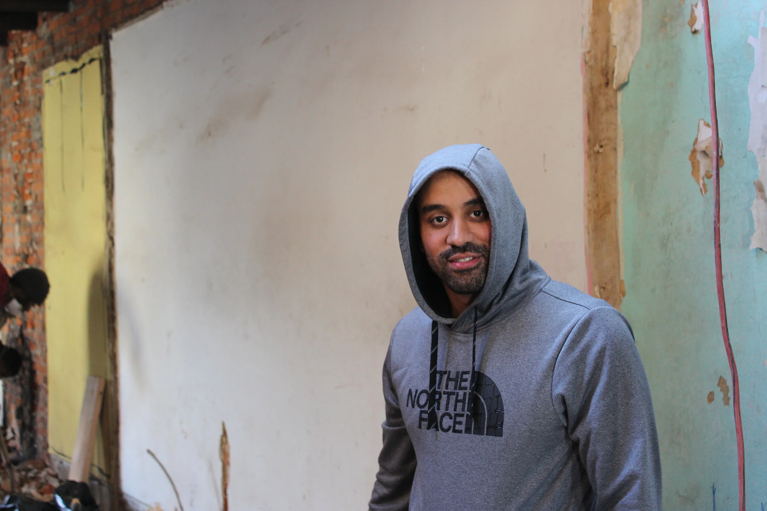 Today Trade's for a Difference mentor and in-house design specialist Matthew stopped by just to make sure that everything was going to plan with our renovation.