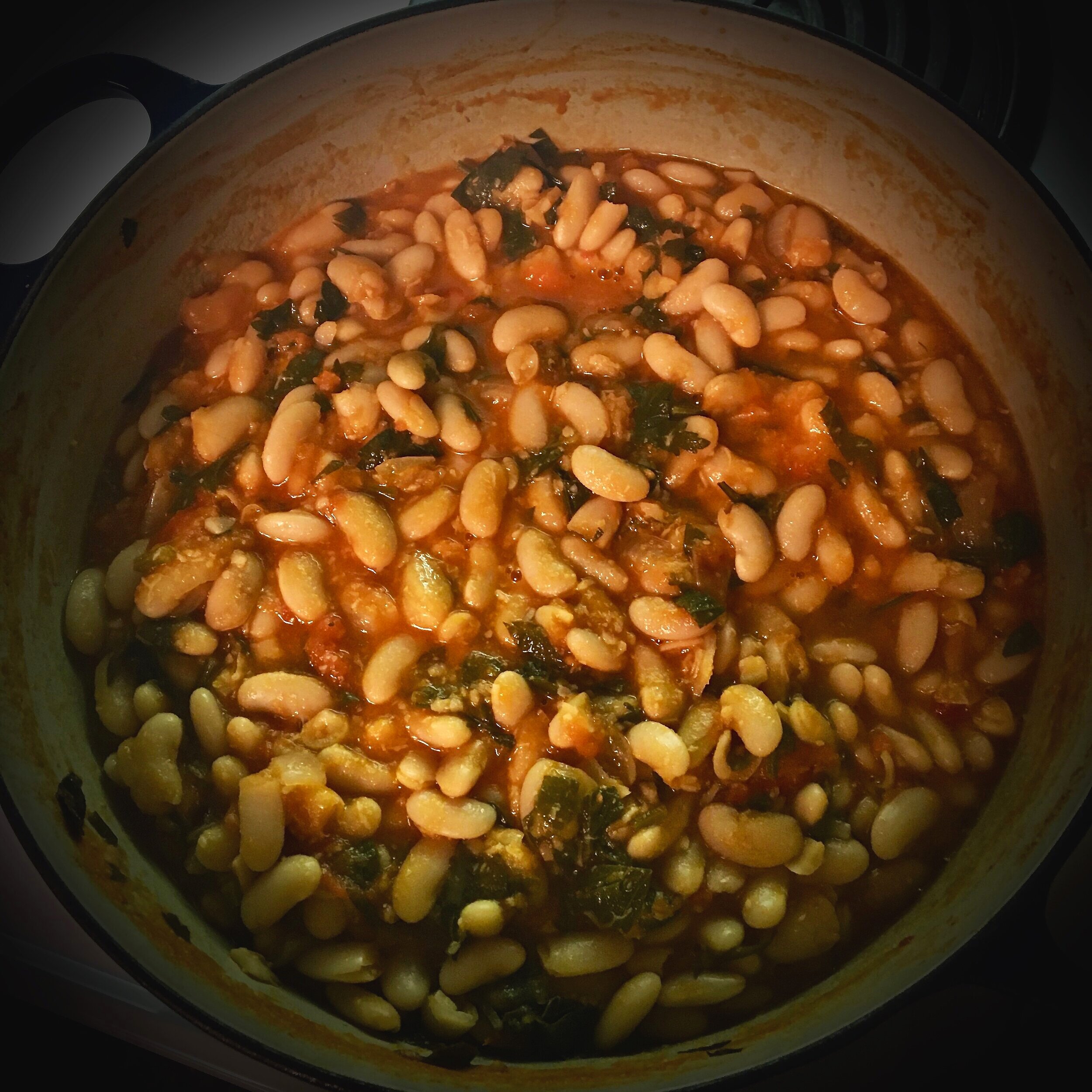 Garlicky White Beans with Tomato