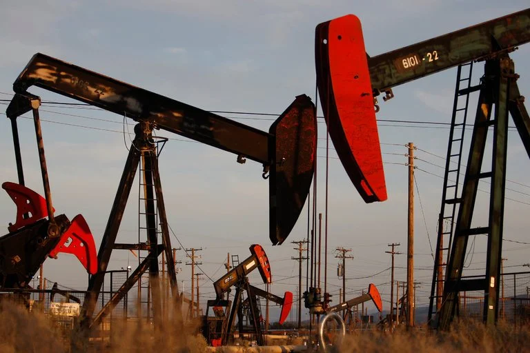 U.S. energy drilling boom could mean $6 billion in federal well cleanups