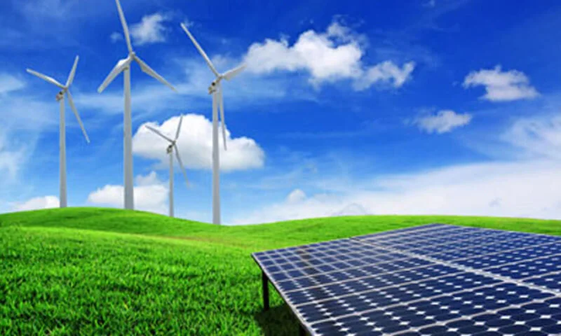 Renewable energy investing will account for 25% of all energy spending in 2021 and surpass oil/gas